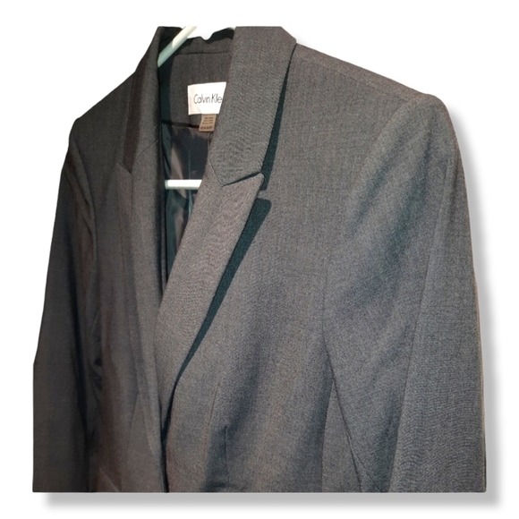 Calvin Klein  One Button Lux Blazer - Picture 5 of 7